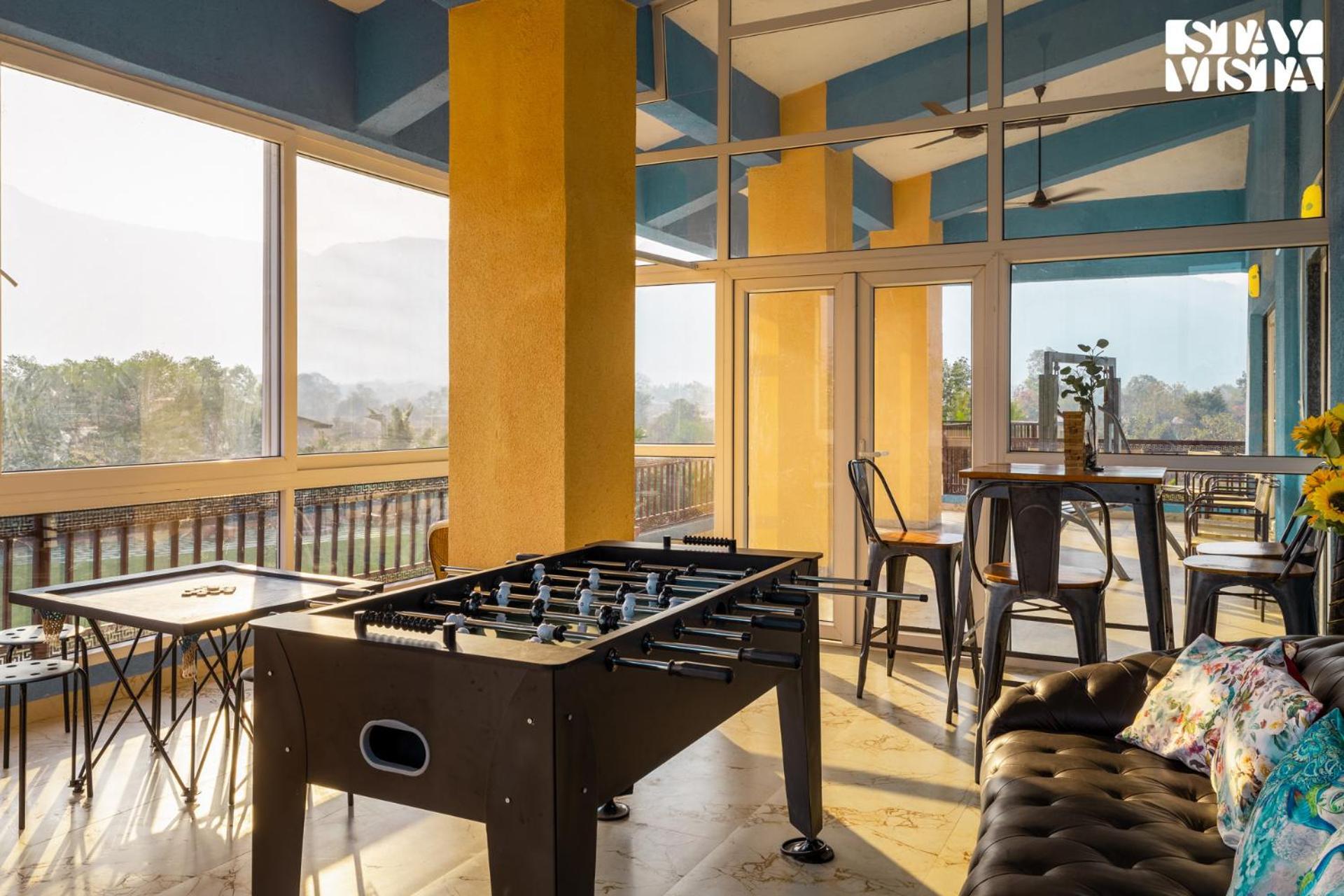 Stayvista'S Hillside Meadows - Mountainside Retreat With Farm View, Pool & Deck, Lawn & Gazebo Chinchavli Eksteriør bilde